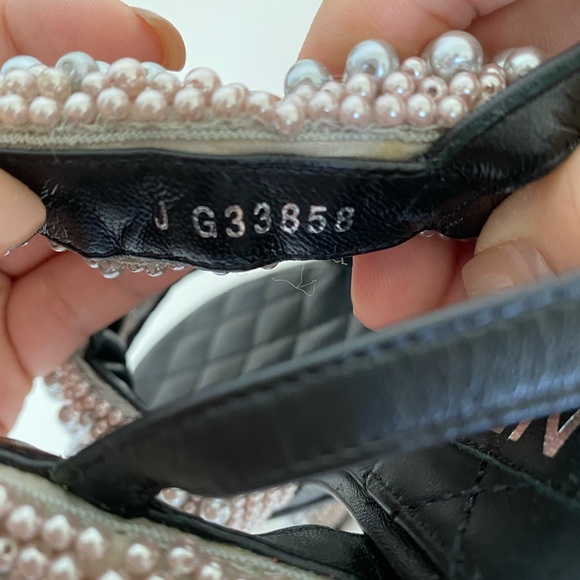 Chanel shoes - Picture 8 of 12